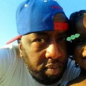 Meet your Posher, Todd